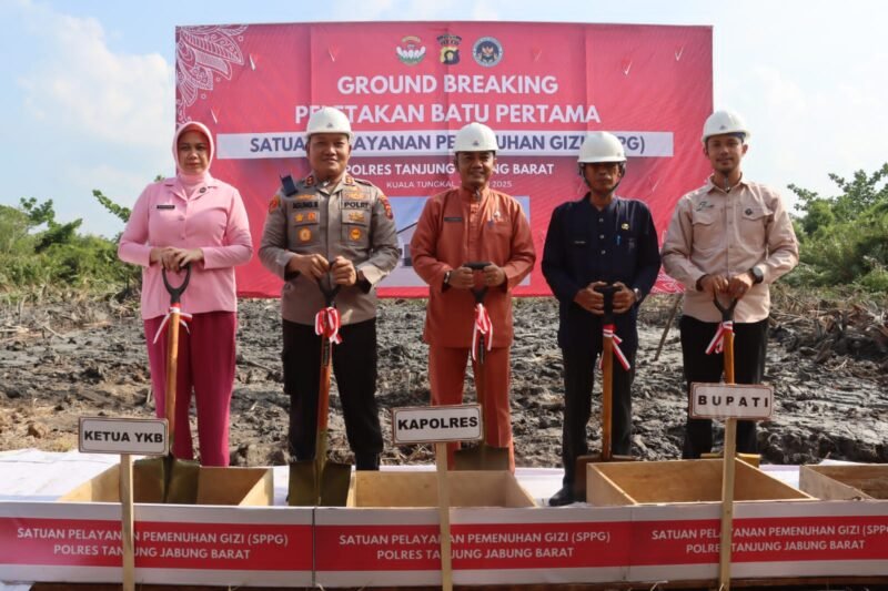 Ground Breaking Peletakan Batu Pertama, SPPG ( Satuan Pelayanan Pemenuhan Gizi) Polres Tanjab Barat Via zoom meeting