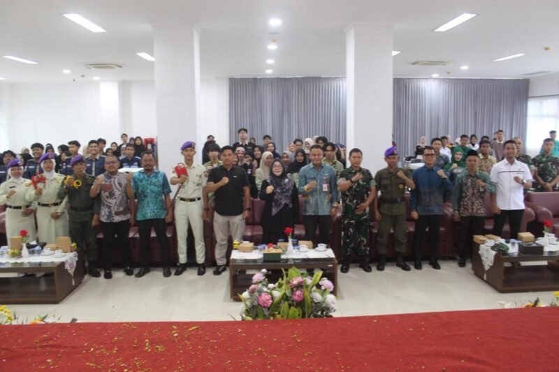 Personel Kodim, 1009/Tla Memberikan Materi Wawasan Kebangsaan Kepada Mahasiswa Politala