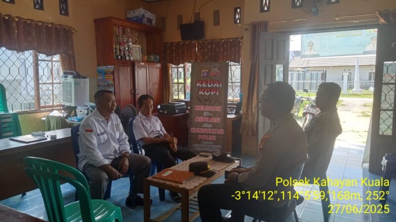 Gelar Jumat Curhat, Polsek Kahayan Kuala dengarkan Keluhan dan Harapan Masyarakat Desa Bahaur hilir Kec.Kahayan Kuala