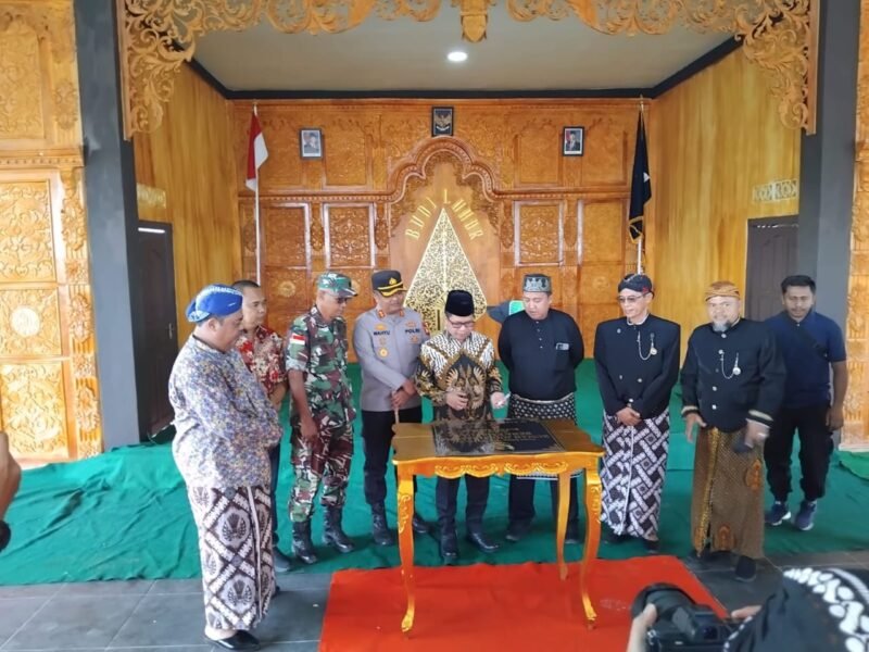 Wakili Dandim 1208/Sambas Kapten Inf Waniran Hadiri Peresmian Rumah Joglo Kab. Sambas