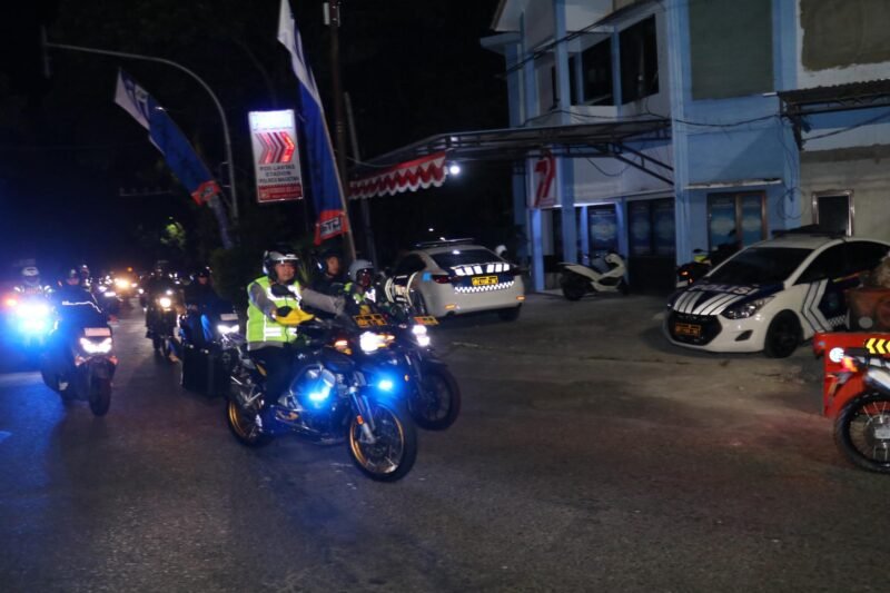 Patroli Bermotor Sinergitas TNI–Polri Amankan Malam 1 Suro di Kabupaten Magetan