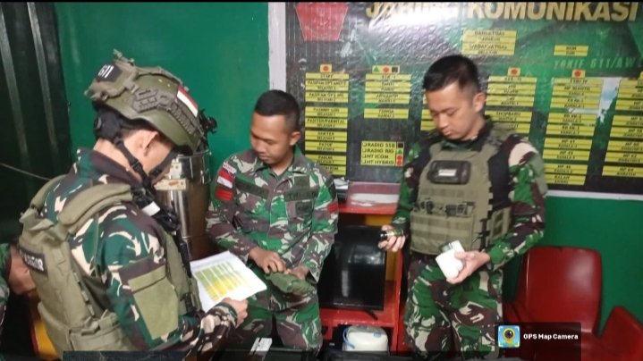 Pastikan Kondisi Baik, Satgas Yonif 611/Awl Cek Inventaris Pos