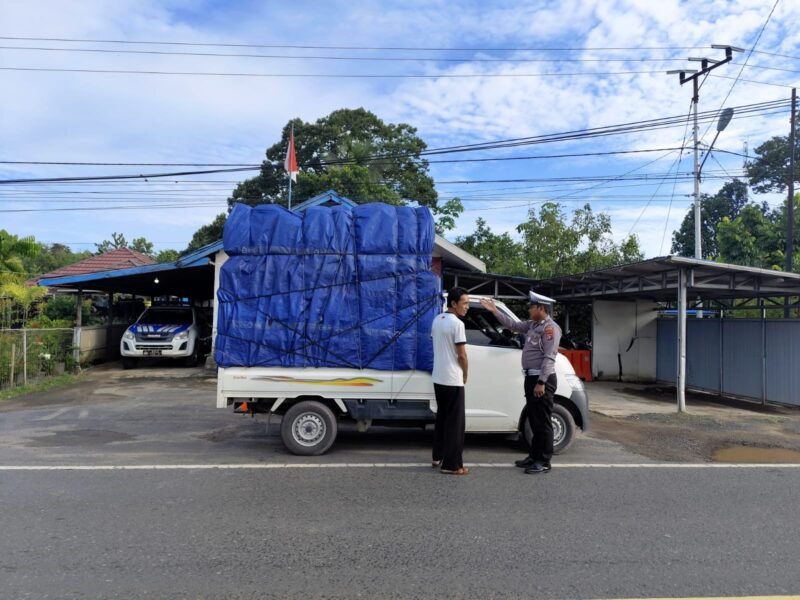 Kendaraan Overload Dicegat, Sopir Diberi Teguran