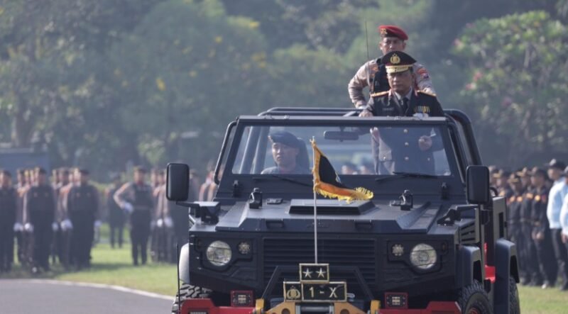 Hari Bhayangkara ke-79, Kapolda Jatim, Tekan Anggota Jaga Marwah Profesional Polri