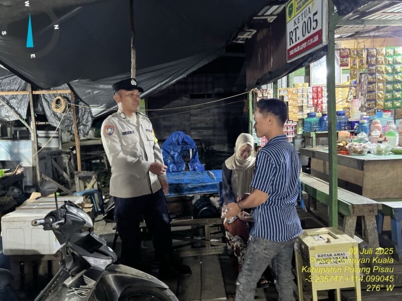 Rutinitas Personil Polsek Kahayan Kuala guna cegah terjadinya bahaya tindak kejahatan, Kali ini dengan sasaran permukiman dan fasilitas Umum juga daerah rawan Kejahatan, guna cipta Sitkamtibmas yang aman terkendali