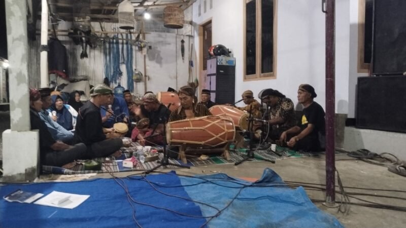 Melestarikan Kesenian Jedor di Ngantru, Bapak Sungkono Sayekti Pimpin Upaya Pelestarian