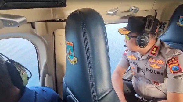 Kapolda Jatim Ikut Turun Cari Korban KMP Tunu Pratama yang Tenggelam di Selat Bali