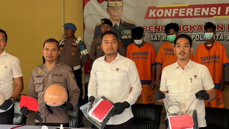 Kasatreskrim Polresta Sidoarjo Gelar Konferensi Pers Tujuh Pelaku Pengeroyokan