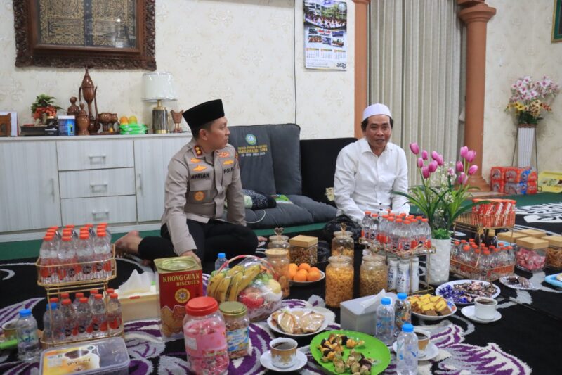 Kapolres Bojonegoro Kunjungi Ponpes Sabillunnajah, Pererat Sinergi dengan Ulama