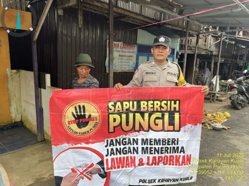 Polsek Kahayan Kuala, lakukan sosialisasi kepada warga terkait telah di bentuknya Tim Satgas Saber Pungli di Wilkum Polres Pulang Pisau