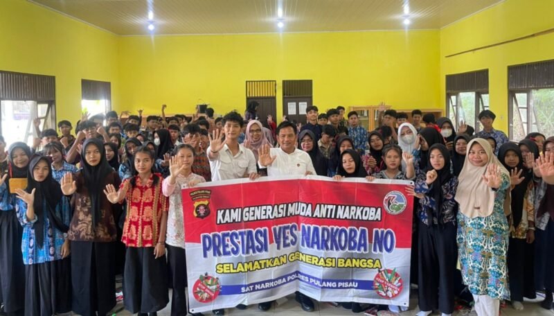 Pelajar Baru SMKN, 1 Pulang Pisau Dapat Edukasi Bahaya Napza dari Sat Resnarkoba Polres Pulang Pisau