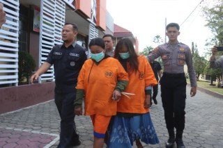 2 Tersangka Pencurian Uang di Pasar Gotong Royong: Polres Probolinggo Berhasil Amankan Pelaku