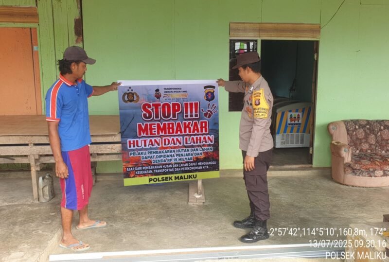 Melaksanakan Sambang di Desa Binaan Bhabinkamtibmas Polsek Maliku Sosialisasikan Larangan Karhutla
