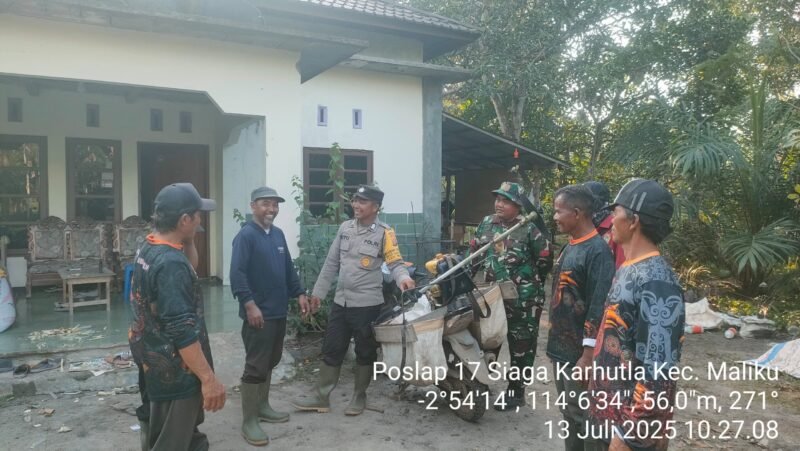 Sosialisasi Larangan Karhutla untuk Masyarakat dalam Kegiatan Patroli Terpadu di Wilkum Polsek Maliku