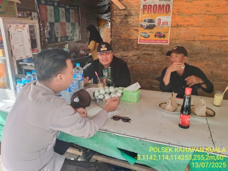 Personil Polsek Kahayan Kuala secara masif lakukan giat himbauan Stop dan Larangan bermain Judi Online