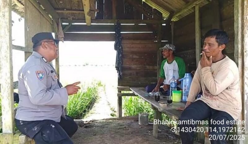 Bhabinkamtibmas, Food Estate Sambangi Warga sekaligus Sisipkan Pesan Kamtibmas
