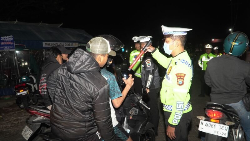 Polres Pasuruan Gelar Apel Razia, Gabungan Ops Patuh Semeru 2025 Fokuskan Penertiban Malam Hari di Gempol dan Pandaan