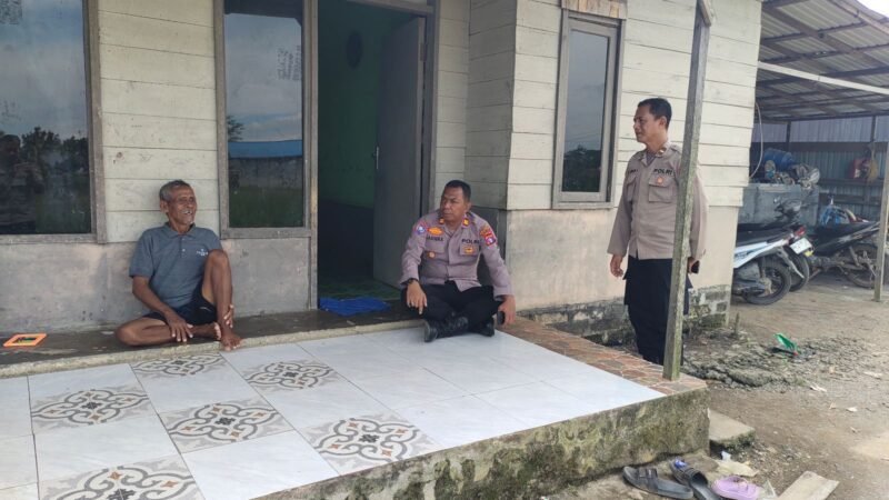 Kasat Binmas, Polres Pulang Pisau Sambang ke Masyarakat Desa Gadabung Kecamatan Pandih batu
