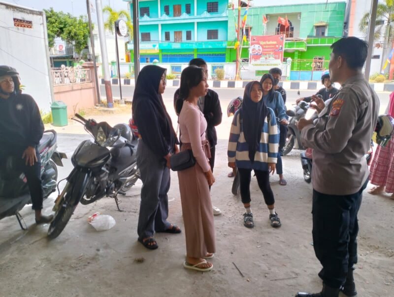 Satuan Binmas, Polres Pulang Pisau , Sambangi Warganya terkait Tindak Pidana perdagangan Orang