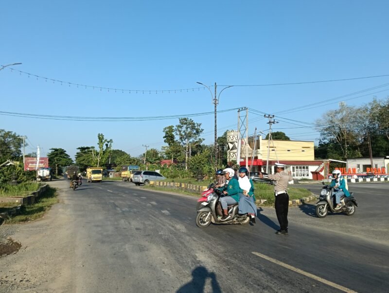 Satlantas Polres Pulang Pisau Optimalkan Pengaturan Lalu Lintas Pagi: Dukung Operasi Patuh Telabang 2025