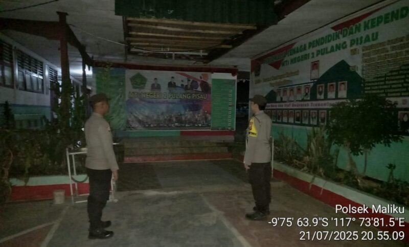 Kegiatan Patroli Malam, Polsek Maliku Menyambangi Lingkungan Obyek Vital