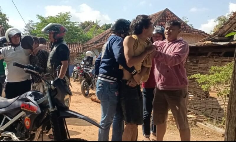 Lagi-lagi Polisi Pamekasan Amankan Pelaku Narkoba, Kapolres Pimpin Olah TKP Dan Penyisiran