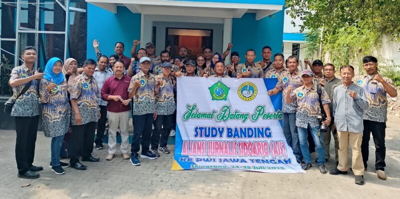 AJS Studi Banding ke PWI Jawa Tengah Sowan, Bertajub Menamba Wawasan