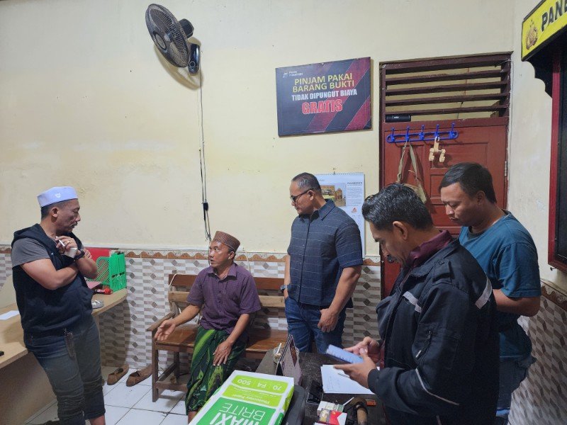 Pelaku Sesaat Setelah Melakukan Pembunuhan Di Pamekasan