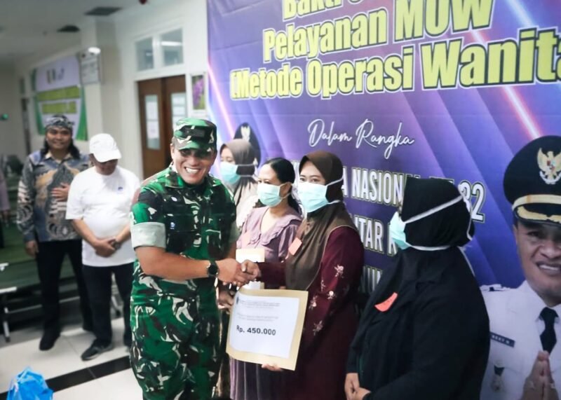 Kodim 0808 Beserta RSUD Srengat Dan BKKBN Gelar Pelayanan KB MOW