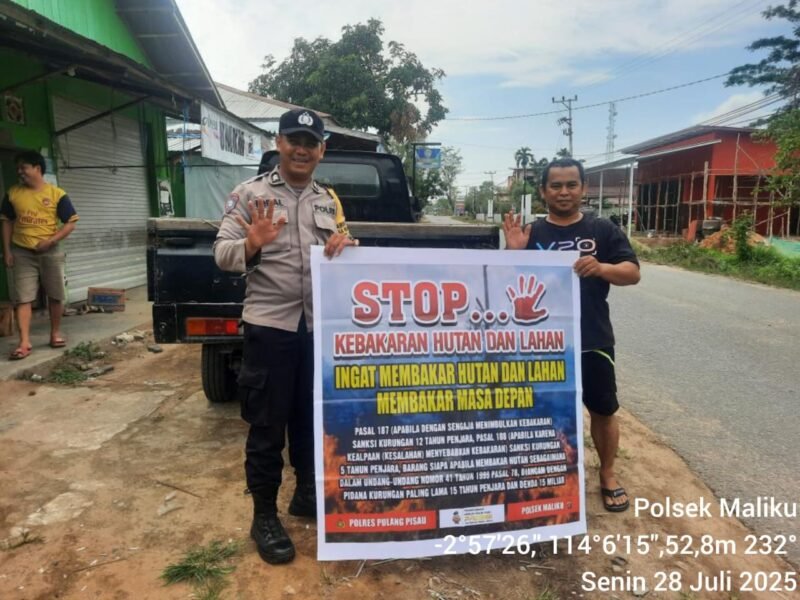 Bhabinkamtibmas Polsek Maliku Sampaikan Himbauan Larangan Karhutla di Desa Binaannya
