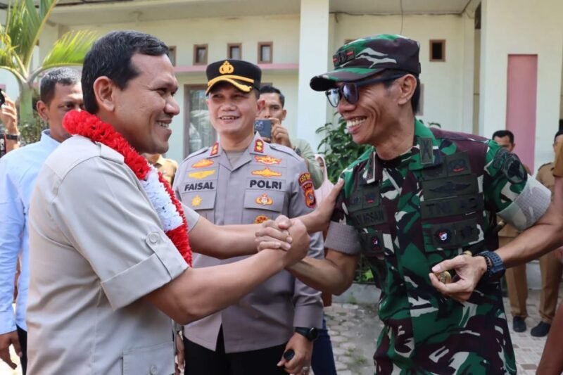 Dandim 0102/Pidie Hadiri Penyerahan Alsintan Bantuan Kementerian Pertanian di Pidie Jaya