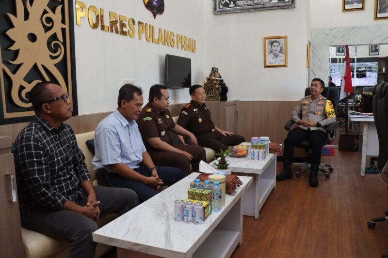 Sinergi Aparat Penegak Hukum: Kapolres Pulang Pisau Terima Kunjungan Kerja Kajari Baru