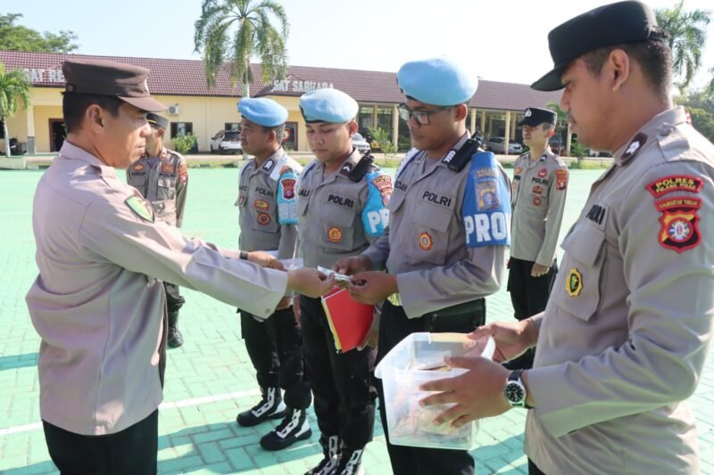 Panas Ekstrem Melanda, Sidokkes Polres Pulang Pisau Siapkan Vitamin untuk Jaga Kondisi Personel