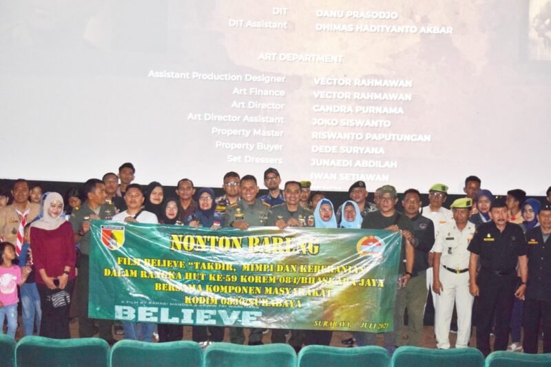 Kodim 0830 Kota Surabaya menggelar acara nonton bareng (nobar) film Believe