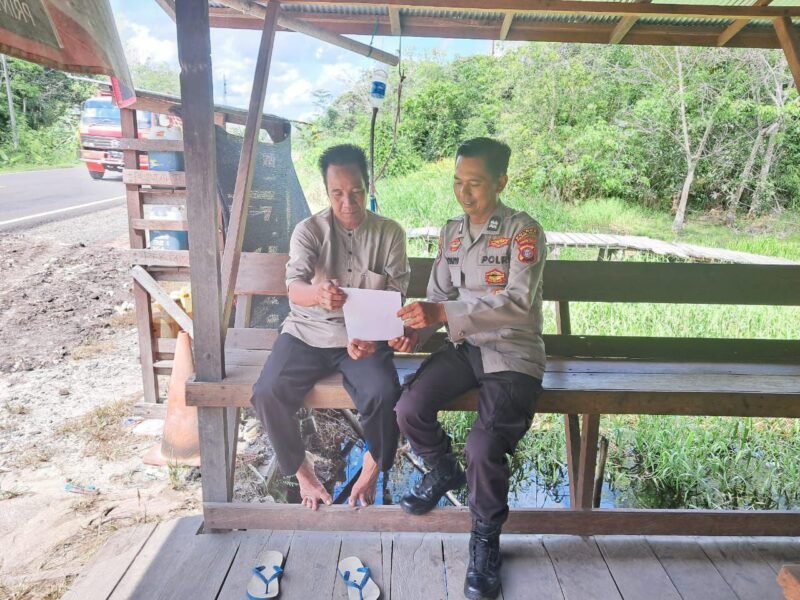 Upaya Untuk Antisipasi Karhutla Personil Satbinmas Polres Pulpis terus menerus Himbau Warga Masyarakat