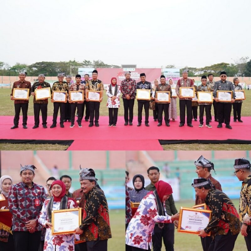 Bupati Nganjuk Raih Penghargaan Tokoh Pembina Koperasi dari Gubernur Jawa Timur