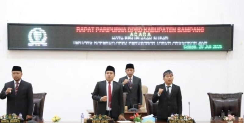 Rapat Paripurna, DPRD Sampang Bahas Perubahan APBD Sampang Tahun 2025