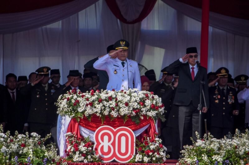 Komandan Brigif 2 Marinir Hadiri Upacara Detik – Detik Proklamasi di Kabupaten Sidoarjo