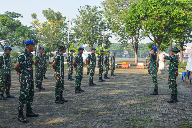 Prajurit Yon POM 2 Marinir Laksanakan Senam Lalulintas TNI AL