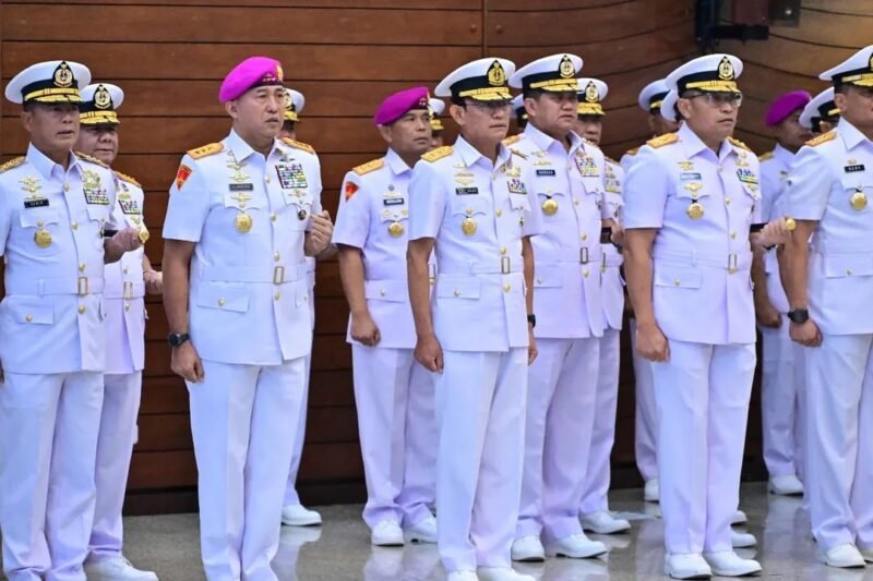 Komandan Kodiklatal Hadiri Sertijab, dan Peresmian Organisasi Baru TNI AL di Mabesal