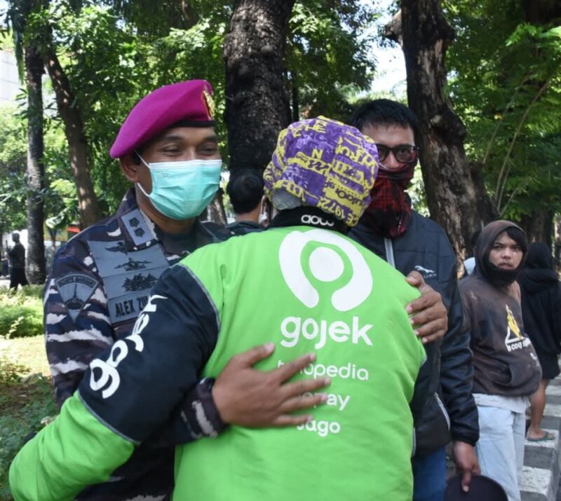 Redam Aksi Massa Prajurit TNI, Laksanakan Aksi Humanis