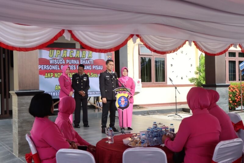 Ketua Bhayangkari Pulang Pisau Hadir di Momen Perpisahan Penuh Makna Dua Purnawirawan Polri