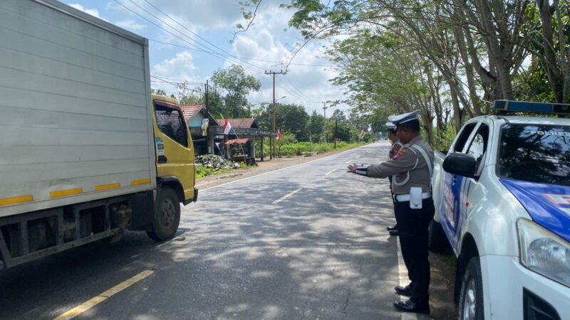 Sat Lantas Polres Pulang Pisau Laksanakan Patroli KTL dan Pencegahan Laka Lantas di Daerah Rawan