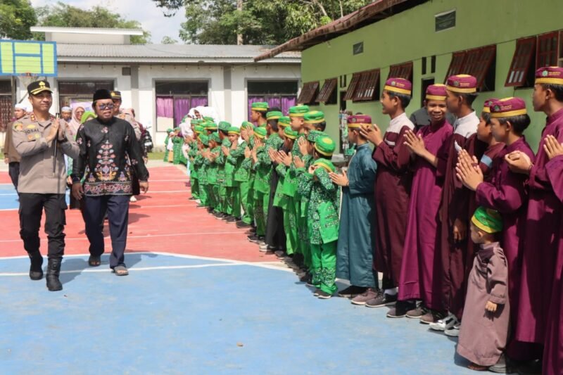 Tanam Jagung Bersama, Polres Pulang Pisau dan Ponpes Sabilarrasyad Dukung Ketahanan Pangan Lokal