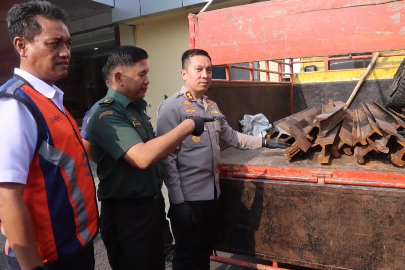 Polres Bojonegoro Amankan Komplotan Pencuri Rel Kereta Api, PT KAI Beri Apresiasi
