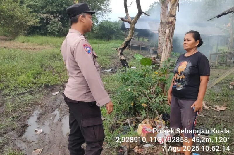 Giat dukungan terhadap program pemerintah Pusat tentang Ketahanan Pangan personil Polsek Sebangau Kuala sambangi petani di Desa Sebangau Permai, Kecamatan Sebangau Kuala Kabupaten Pulang Pisau.
