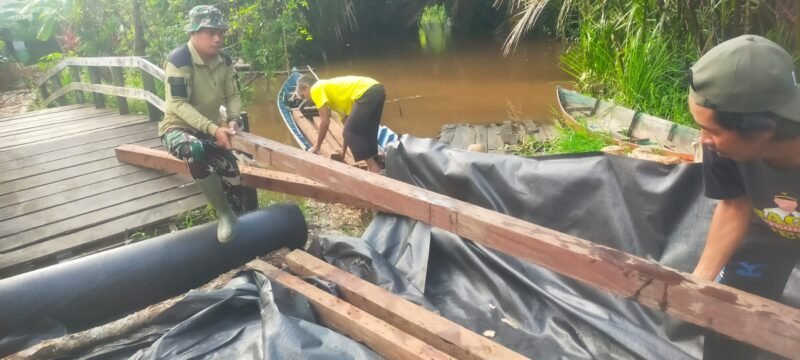 Satgas TMMD ke-125 Kodim 1007/Banjarmasin Terima Material untuk Lanjutan Pengerjaan Jembatan Kuin Kecil