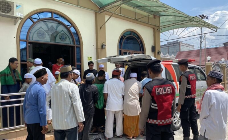 Humanis dan Responsif, Samapta Polres Pulang Pisau Laksanakan Sikaja: Polisi Kawal Jenazah hingga Pemakaman