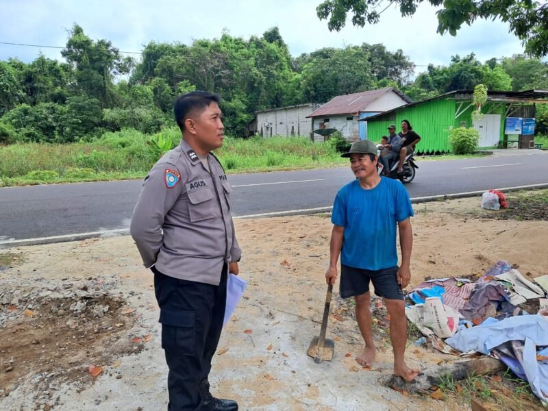Satbinmas Polres Pulang Pisau laksanakan Patroli dan memberikan himbauan Premanisme kepada masyarakat