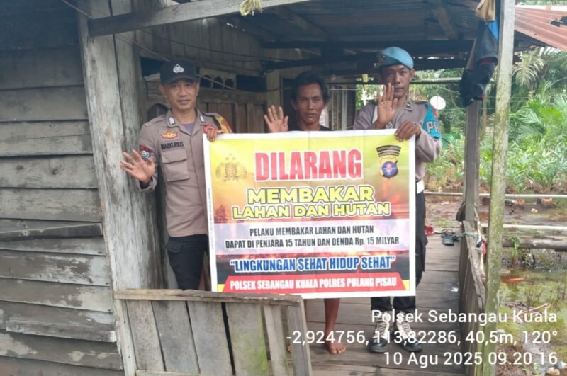 Personil Polsek Sebangau Kuala bersama Instansi terkait gencar melakukan patroli dan berikan sosialisai larangan Membakar Hutan atau lahan kepada Masyarakat